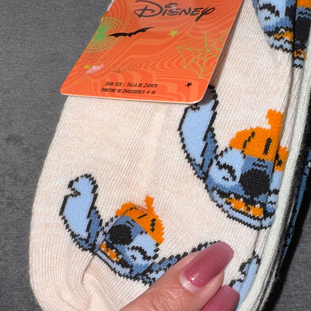 Disney Lilo & Stitch- Stitch 9 Pairs of Socks Set Unisex NWT - Picture 7 of 15